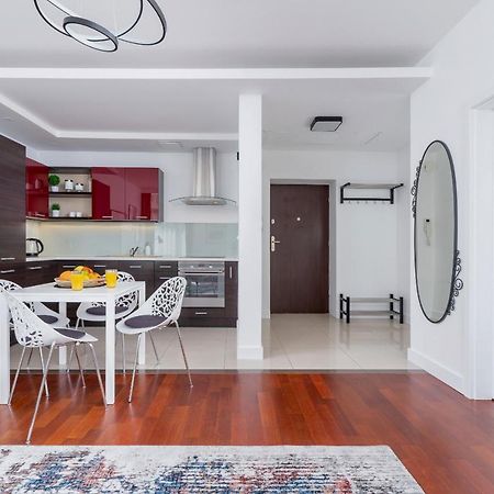 Apartment Lobzowska Cracow By Noclegi Renters كراكوفيا المظهر الخارجي الصورة