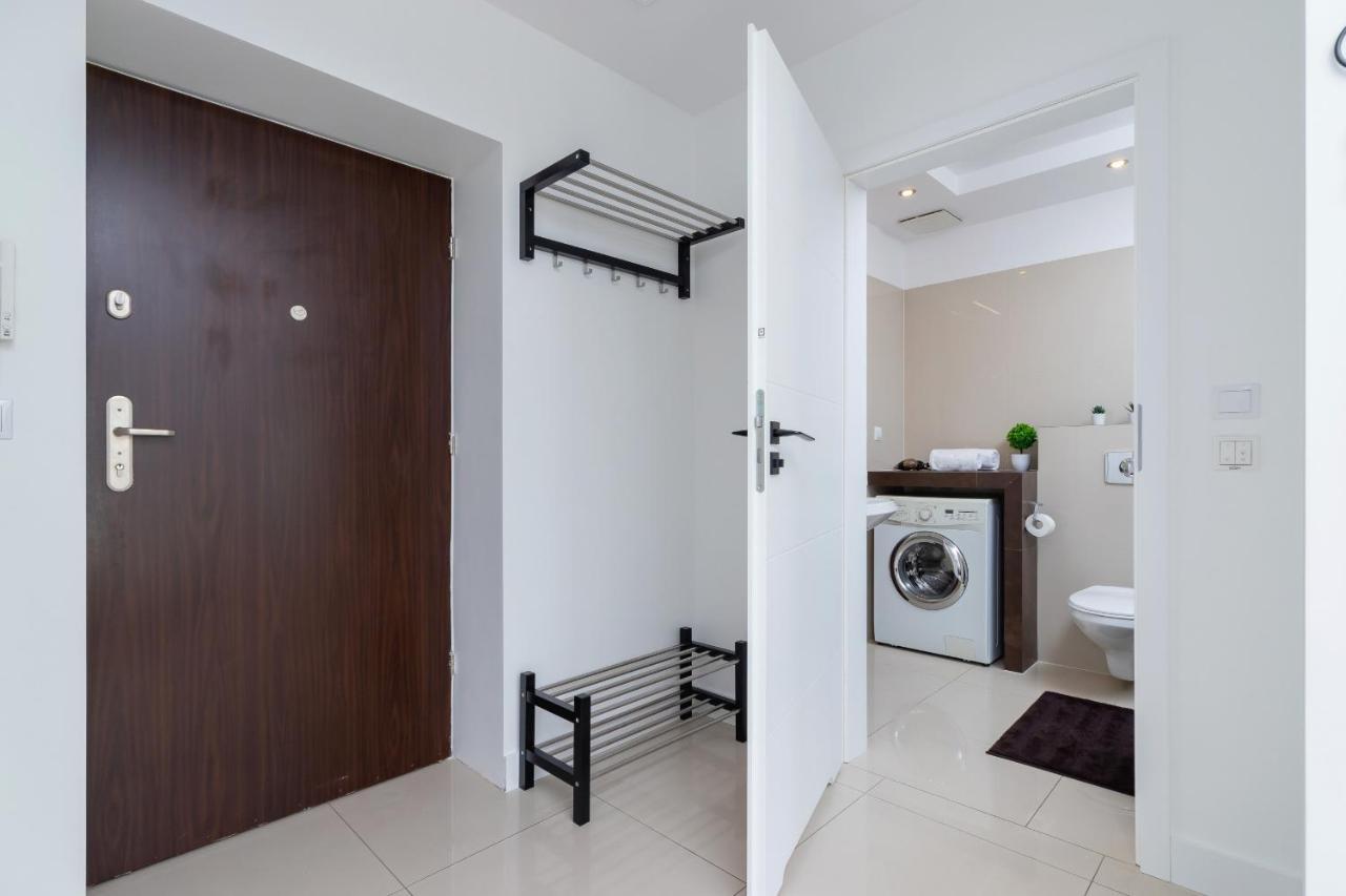 Apartment Lobzowska Cracow By Noclegi Renters كراكوفيا المظهر الخارجي الصورة